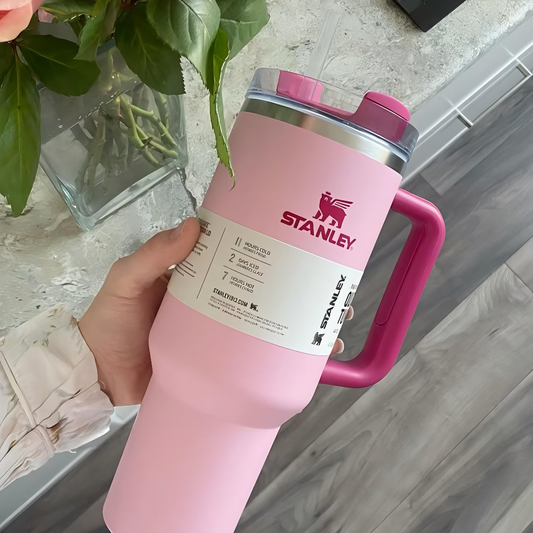 The Stanley H2.0 FlowState™ Quencher Tumbler